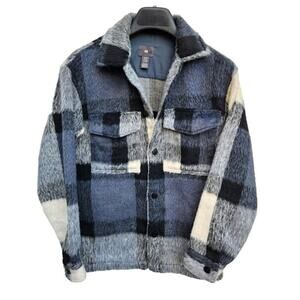 H & M Womens Shacket Shirt Jacket Fuzzy Plaid Button Up Size XS Black Gray Cream